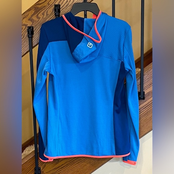 Ortovox  women Light Grid 1/4 Snap Hooded Pullover/blue/SZ. Large - Picture 2 of 16